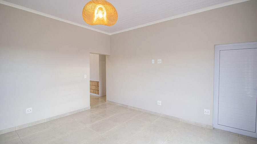 4 Bedroom Property for Sale in Country Club Western Cape